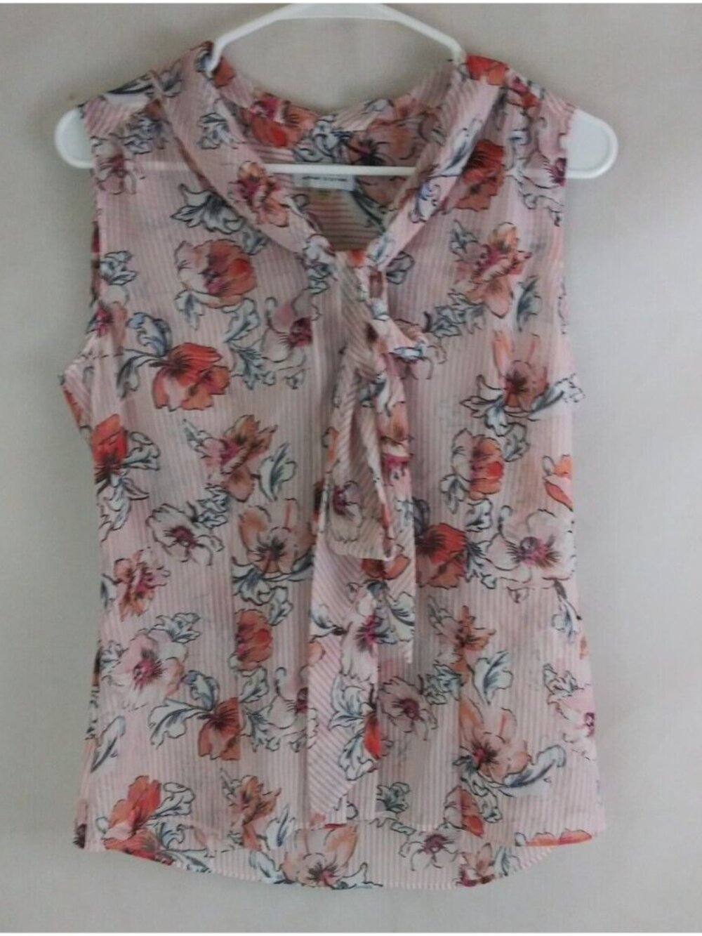 Tahari Women's Sheer Floral Sleeveless Blouse Size Small